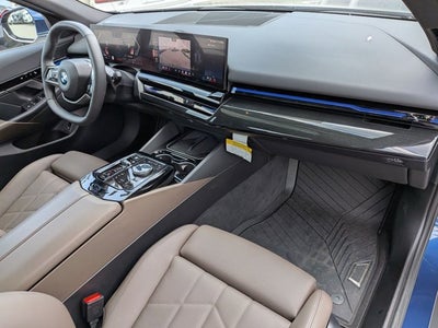 2025 BMW 5 Series 530i