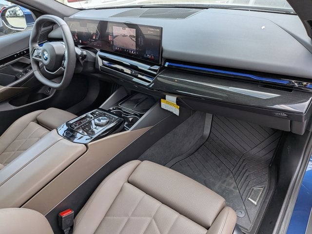 2025 BMW 5 Series 530i