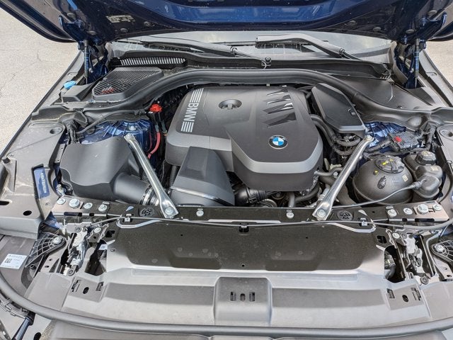 2025 BMW 5 Series 530i