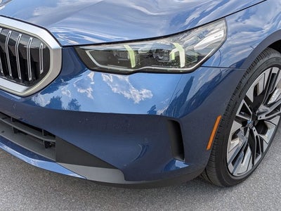 2025 BMW 5 Series 530i