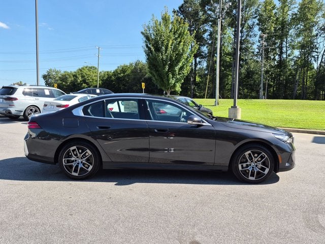 2027 BMW 5 Series 530i