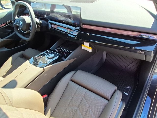 2027 BMW 5 Series 530i