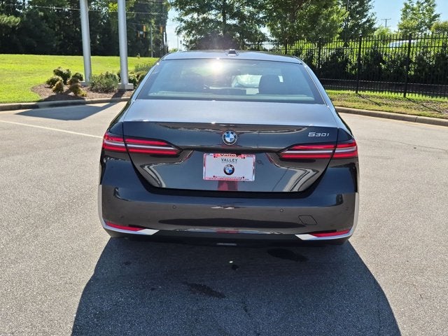 2027 BMW 5 Series 530i