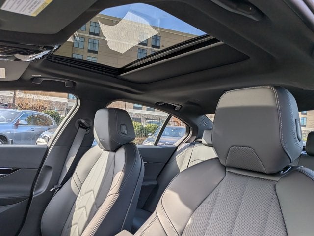 2026 BMW 5 Series 530i