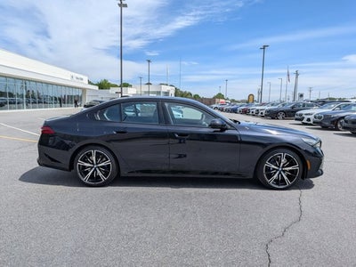 2026 BMW 5 Series 530i