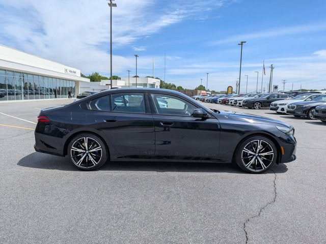 2026 BMW 5 Series 530i