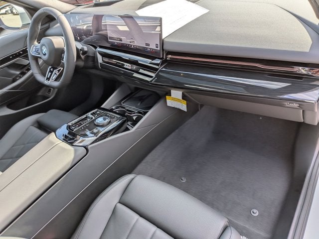 2026 BMW 5 Series 530i