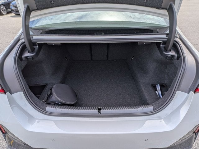 2026 BMW 5 Series 530i