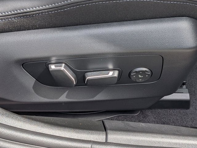 2026 BMW 5 Series 530i