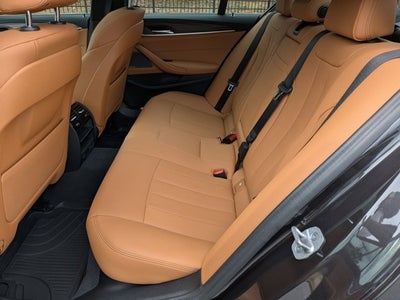 2023 BMW 5 Series 530i