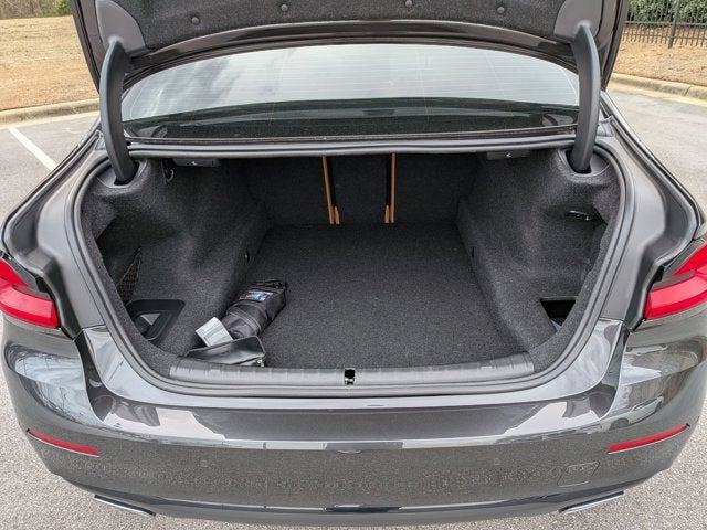 2023 BMW 5 Series 530i