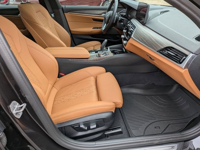 2023 BMW 5 Series 530i