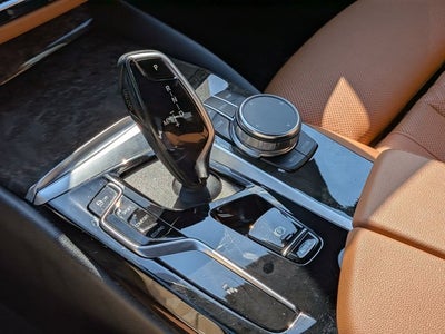 2022 BMW 5 Series 530i