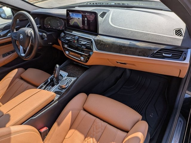 2022 BMW 5 Series 530i
