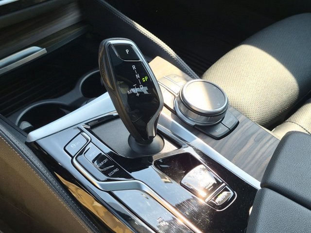 2022 BMW 5 Series 530i
