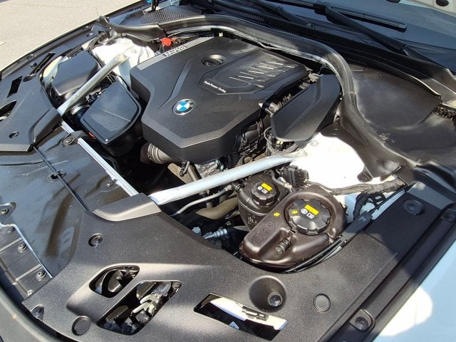 2022 BMW 5 Series 530i