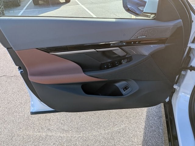 2026 BMW 5 Series 530i xDrive