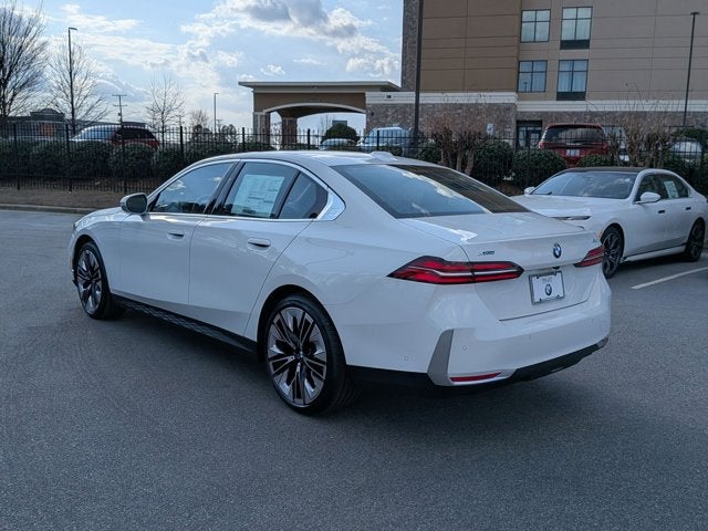 2026 BMW 5 Series 530i xDrive