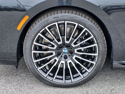 2027 BMW 7 Series 740i