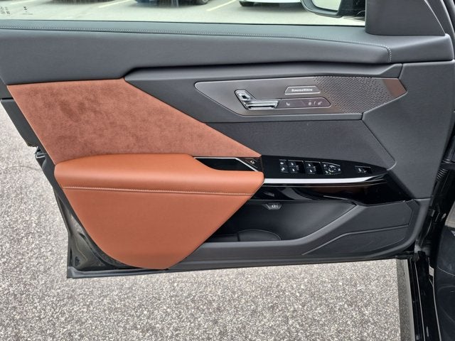 2027 BMW 7 Series 740i