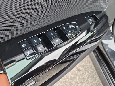 2027 BMW 7 Series 740i