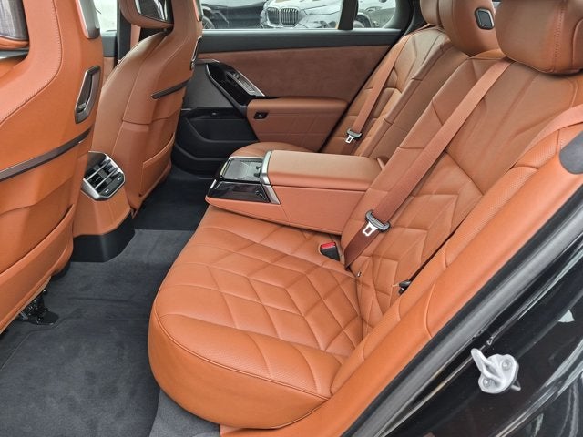 2027 BMW 7 Series 740i