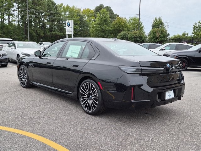 2027 BMW 7 Series 740i