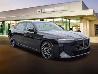 2027 BMW 7 Series 740i
