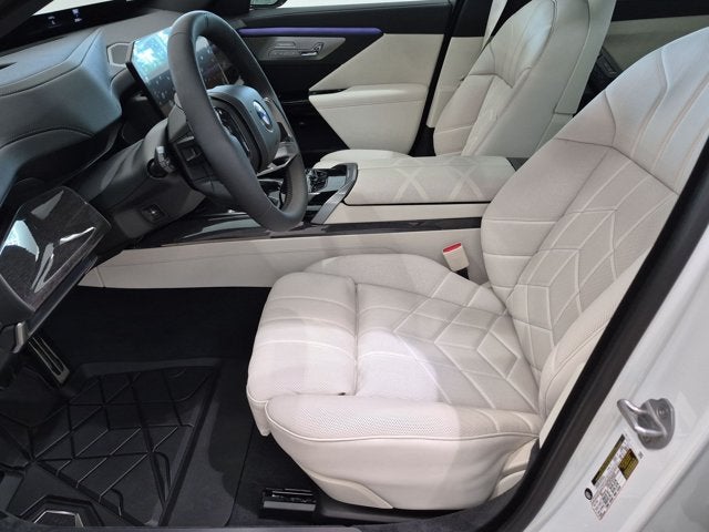 2027 BMW 7 Series 740i