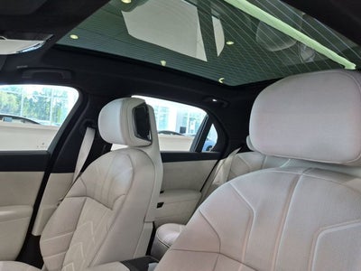 2027 BMW 7 Series 740i