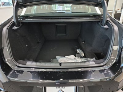 2027 BMW 7 Series 740i xDrive