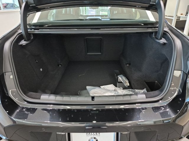 2027 BMW 7 Series 740i xDrive