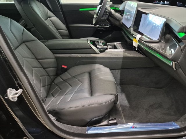 2027 BMW 7 Series 740i xDrive