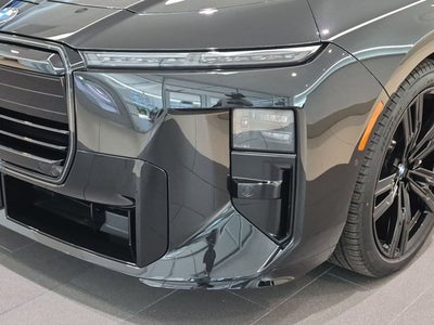2027 BMW 7 Series 740i xDrive