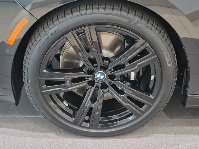 2027 BMW 7 Series 740i xDrive