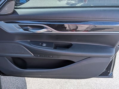 2022 BMW 7 Series 750i xDrive