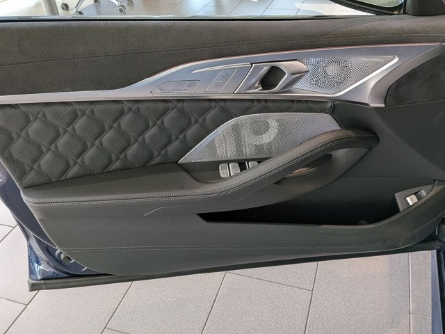 2026 BMW 8 Series M850i