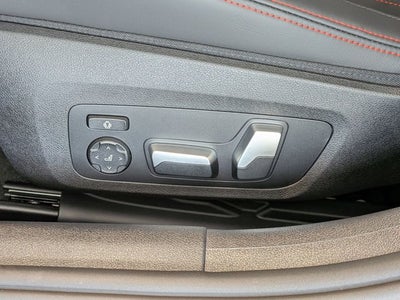 2026 BMW 8 Series M850i