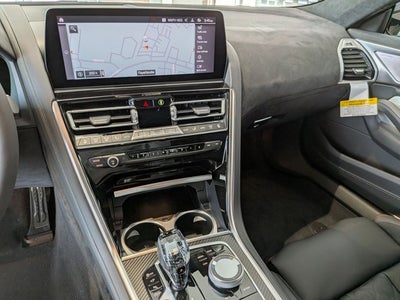 2026 BMW 8 Series M850i