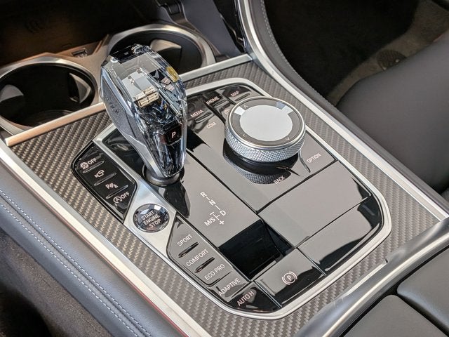 2026 BMW 8 Series M850i