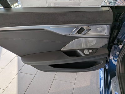 2026 BMW 8 Series M850i