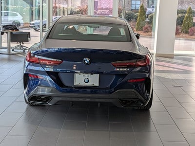 2026 BMW 8 Series M850i