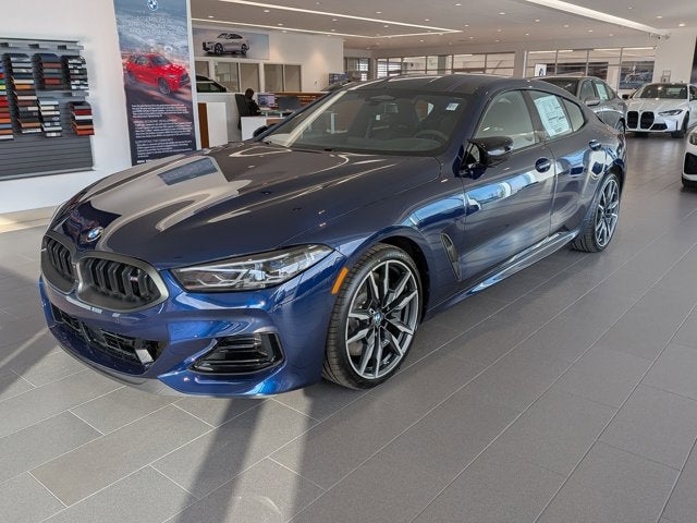 2026 BMW 8 Series M850i