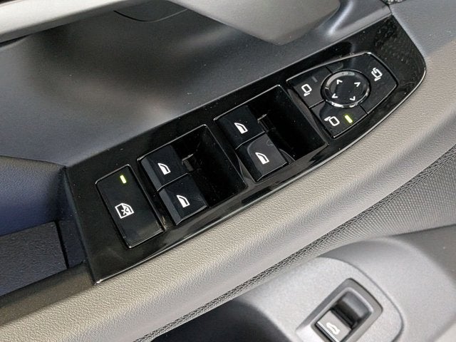 2027 BMW M5 Base