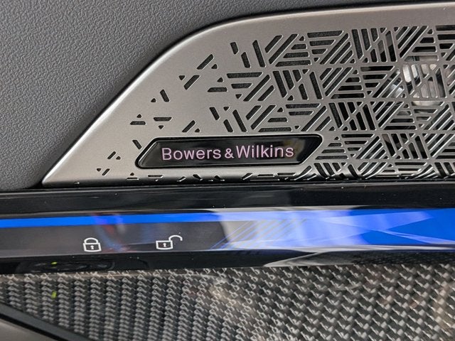 2027 BMW M5 Base