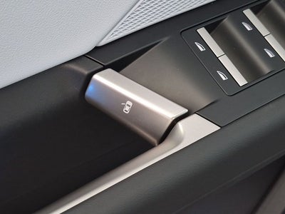 2027 BMW iX3 50 xDrive