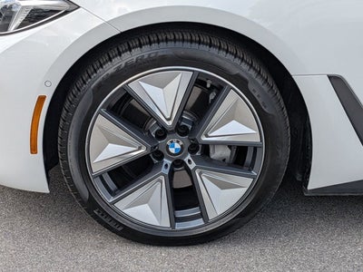 2025 BMW i4 eDrive40