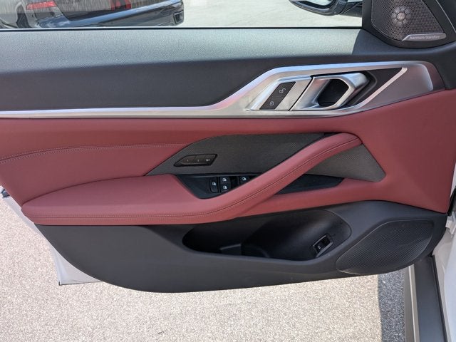 2025 BMW i4 eDrive40