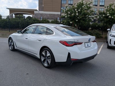 2025 BMW i4 eDrive40