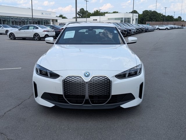 2025 BMW i4 eDrive40